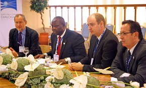 Nouvelle mission de S.E M. l'Ambassadeur: Nouvelle mission de S.E M. l'Ambassadeur: