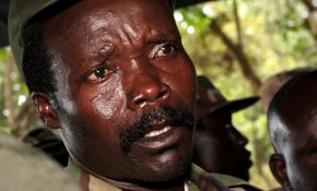 Joseph KONY, mort ou vif Joseph KONY, mort ou vif
